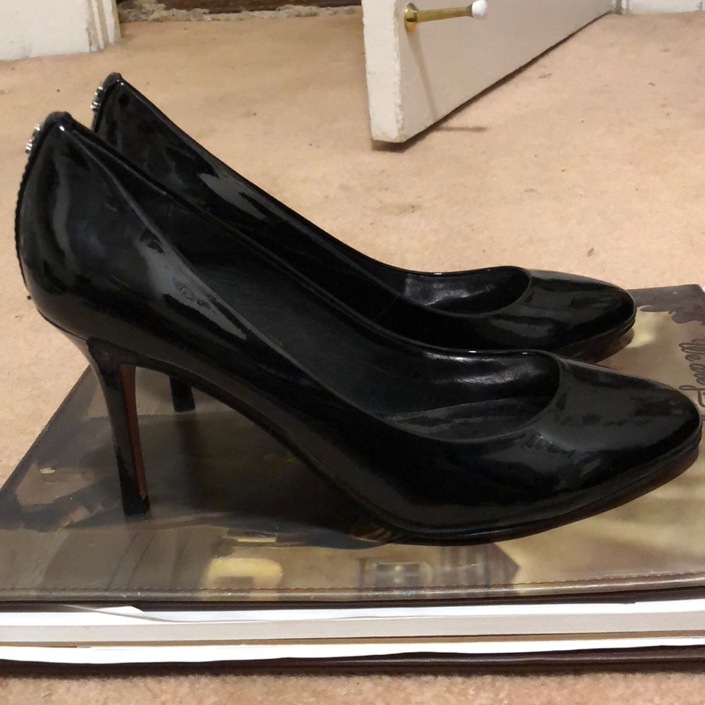 Coach black heels - Picture 3 of 3